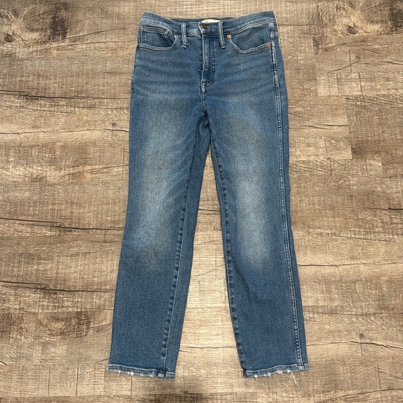 Madewell - Stovepipe Jeans in Ditmas Wash - Size 28 - Good Condition!! - Picture 5 of 13